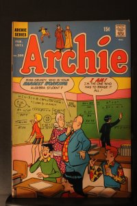 Archie #206 (1971) High-Grade NM- Math Problem Blackboards