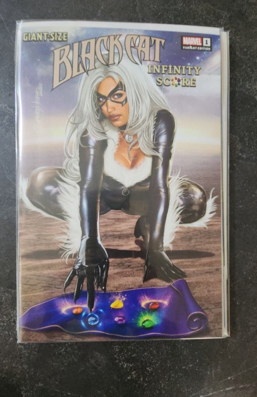 Giant-Sized Black Cat: Infinity Score exclusive GREG HORN VARIANT