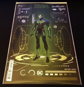 Absolute Power Task Force VII #7 Cvr F Dan Mora Foil Variant (DC, 2024) NM