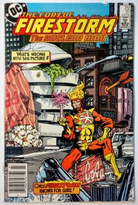 The Fury of Firestorm #37 (6.5-NS, 985)