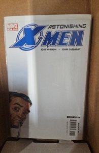 Astonishing X-Men #17 (2006)