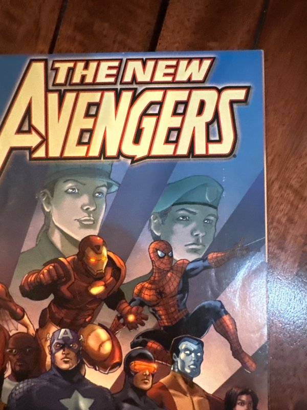 The New Avengers: American Armed Forces Exclusive #3 (2006)
