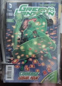 GREEN LANTERN # 25  2014 DC the new 52  COMBO PACK VARIANT
