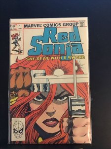 RED SONJA SHE DEVIL WITH A SWORD #1 ( 9.0 ) 1ST ISSUE 1983