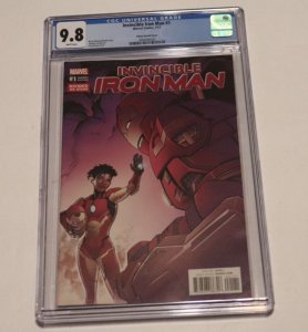 Invincible Iron Man #1 2017 Marvel Comics Tom Raney Variant CGC 9.8