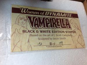 Vampirella Black and white edition J. Scott Campbell 192/199