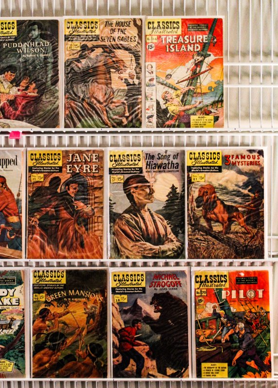 Lot of twenty lower grade 15¢ Classics Illustrated Comics *See Description