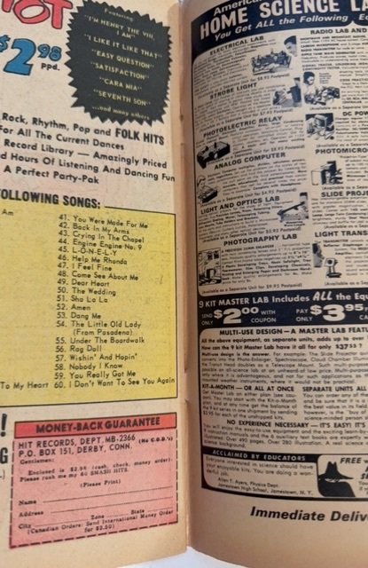 The X-Men #17 (1966)and none shall survive Mod foxxing