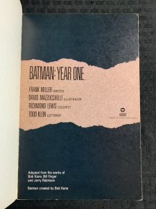 1988 BATMAN YEAR ONE by Frank Miller & Mazzucchelli SC TPB VG 4.0 2nd DC Comics