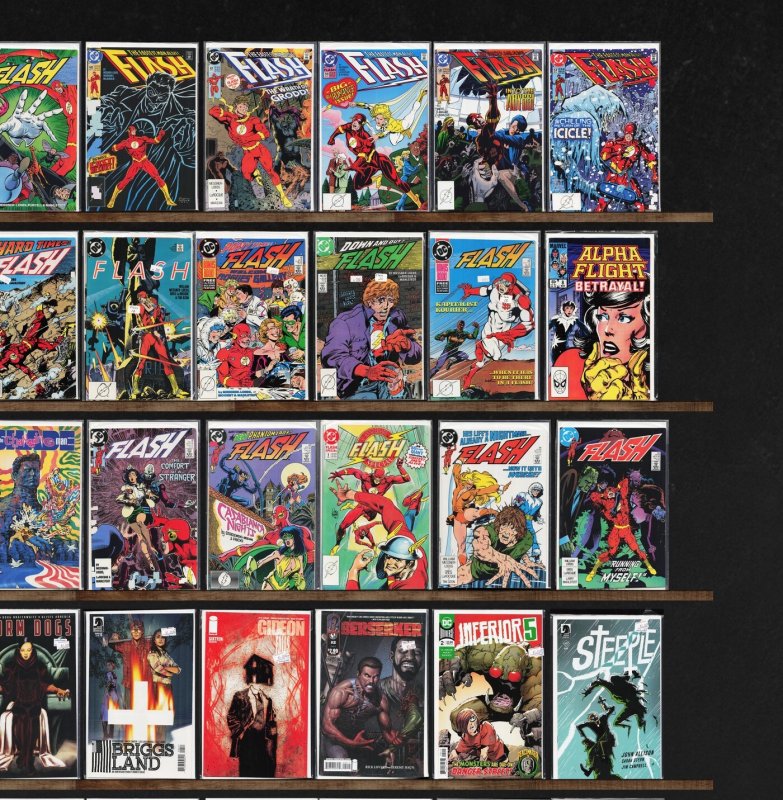 Huge Lot 150+ Comics with The Flash, The Flash Annual & More!