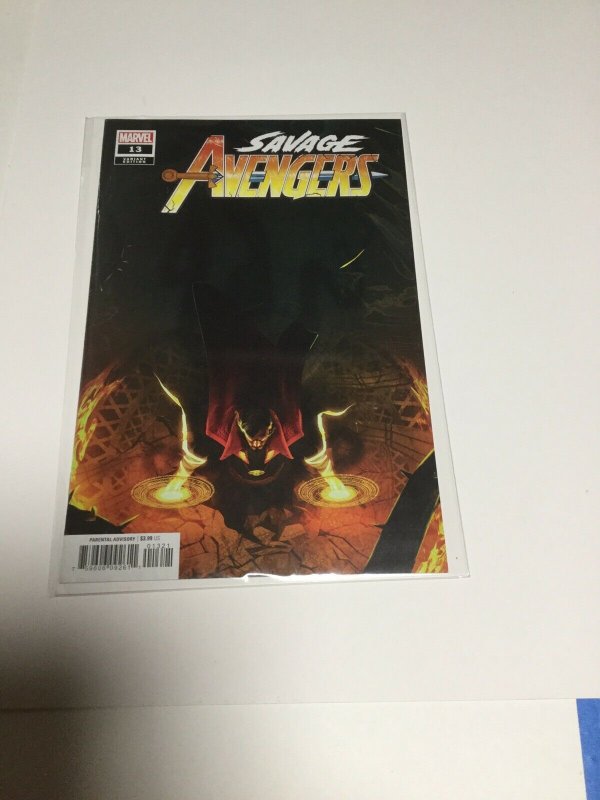 SAVAGE AVENGERS # 13 * VARIANT * MARVEL COMICS * NEAR MINT Nm 