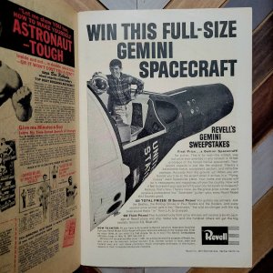 STRANGE ADVENTURES #199 VG (DC 1967) ROBOT ROUND TABLE Carmine Infantino Cover