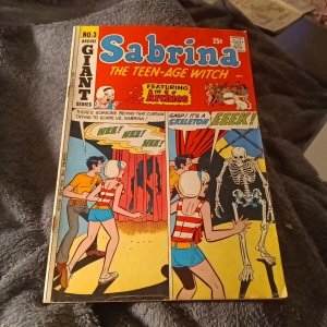 SABRINA THE TEEN-AGE WITCH - ARCHIE GIANT SERIES #3 - SEPTEMBER 1971 Bronze Age