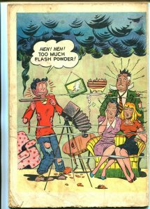 Ozzie and Babs #2 1948-Fawcett-hot rod-Nyoka Comics-teen humor-G