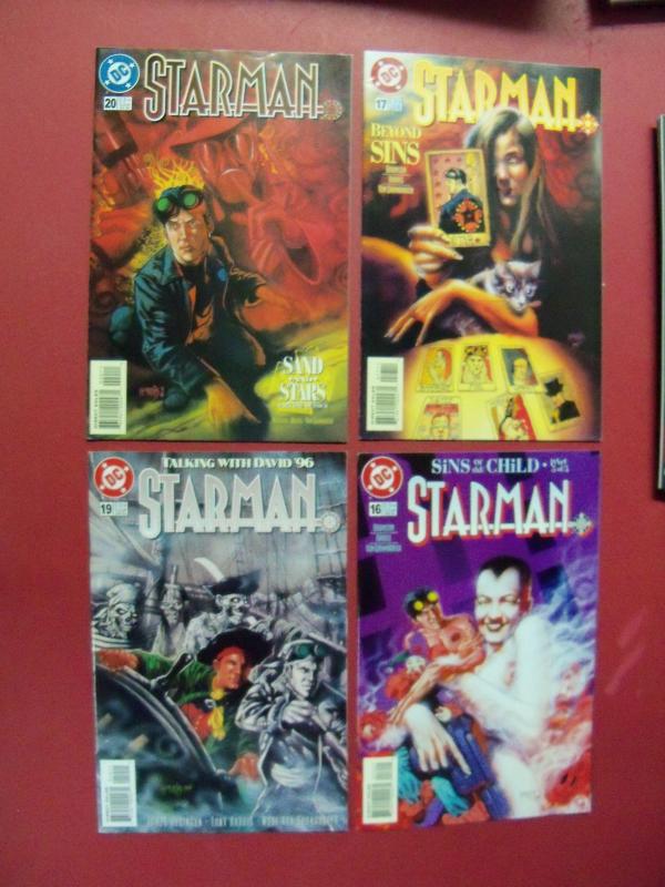 LOT/COLLECTION OF 42 NEAR MINT STARMAN BOOKS LIQUIDATION SALE