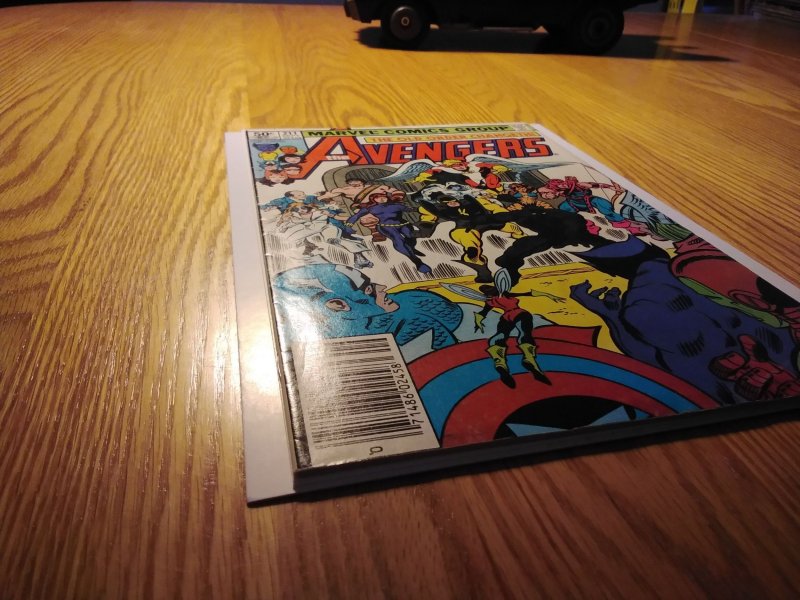 The Avengers #211 Newsstand (1981)