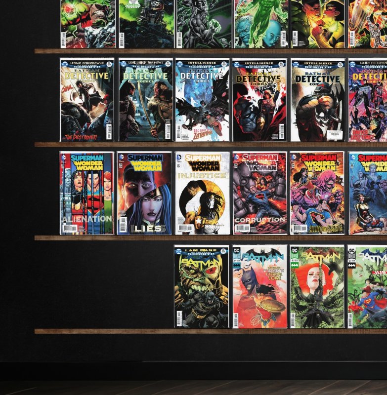 Huge Lot 150+ Comics with Green Lanterns, Batman, Detective Comics & More!