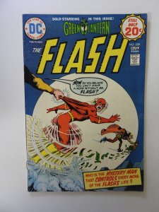 The Flash #228 (1974) VF condition