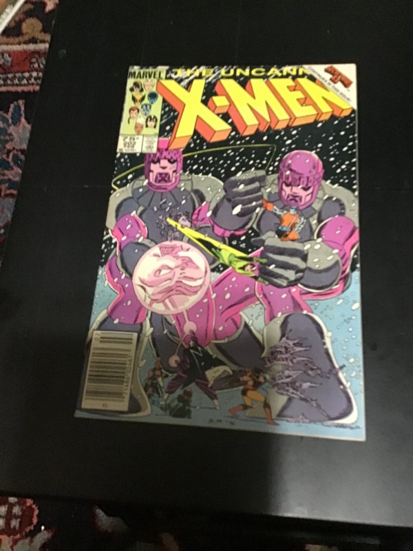 The Uncanny X-Men #202 (1986) Sentinels! Rachel vs The Beyonder High-grade VF/NM