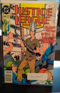 Justice League America #44 (1990) Newsstand Edition