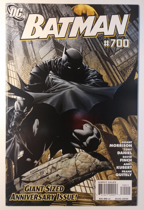 Batman #700 (9.0, 2010)