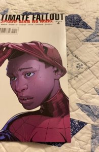 ULTIMATE FALLOUT #4  VARIANT 2nd PRINT 1st MILES MORALES