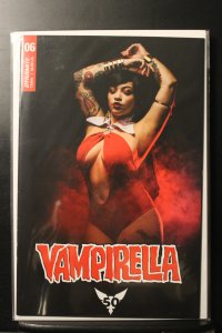 Vampirella #6 (2019) Cosplay Cover