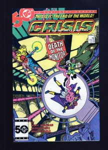 Crisis On Infinite Earths #4 - 1st. App. Lady Quark, Doctor Light. (8.5) 1985