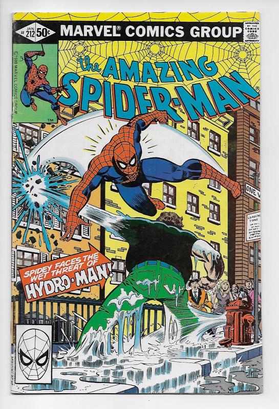 Amazing Spider-Man #212 - 1st App of Hydro-Man (Marvel, 1981) - VF/NM