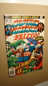 CAPTAIN AMERICA 203 *VF/NM 9.0* VS ALIEN WAR FALCON