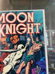Moon Knight 18 NM-