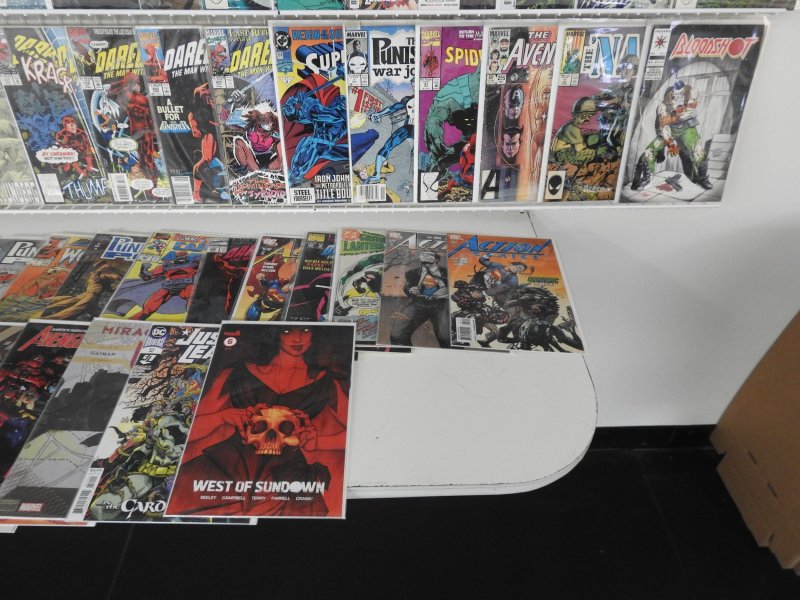 Huge Lot 150+ Comics W/ Superman, Daredevil, +More! SEE DESCRIPTION