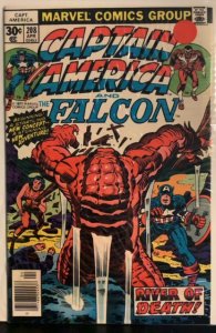 Captain America #208 (1977)