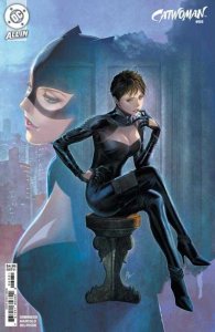 Catwoman #69 Homare Card Stock Variant (NM)