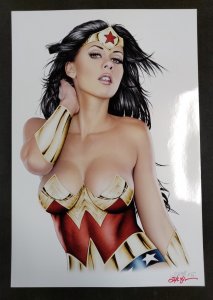 Wonder Woman (2010) 13 x 19 Art Print Signed by Don Monroe