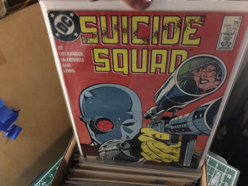 DC comics bulk lot 100+ comics.  70's - Current, Gd - NM.  Short box inc...