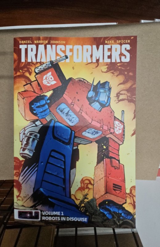 Transformers (2023) Vol. 1 TPB