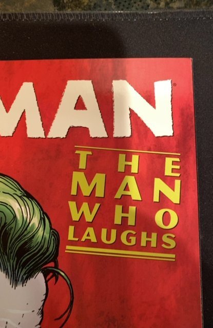 Batman: The Man Who Laughs (2005) NM