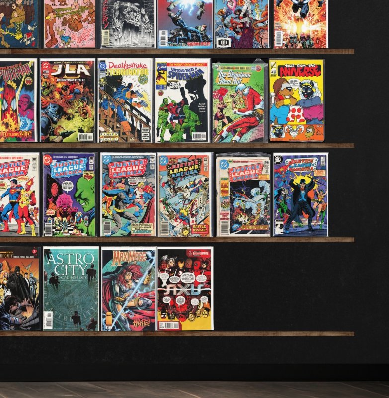 Huge Lot 150+ Comics with Blue Beetle, Captain Atom, Superman / Batman & More!