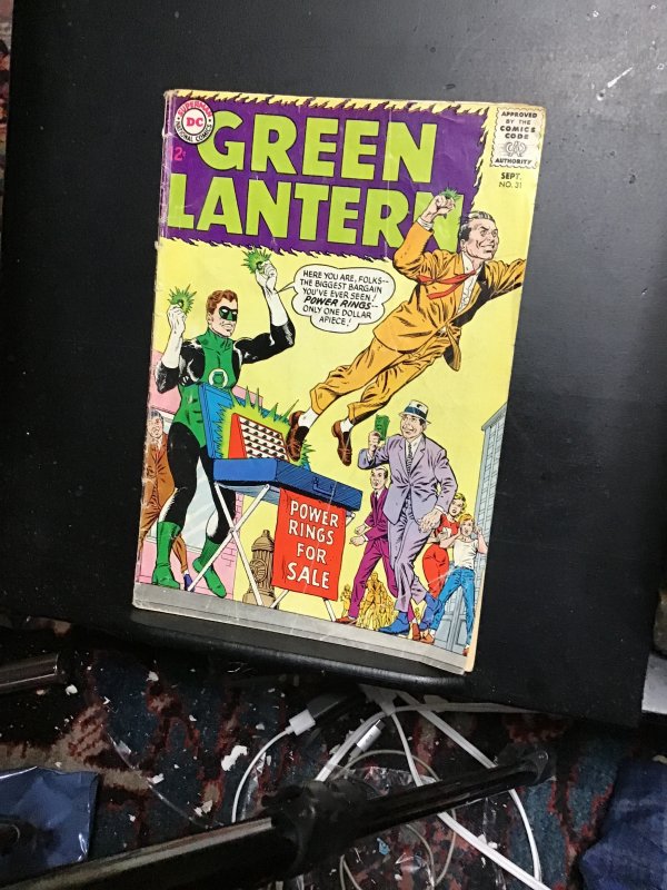 Green Lantern #31 (1964) Lantern Ring street vendor cover! VG+ Wow!