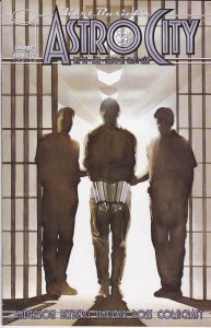 Kurt Busiek's Astro City #14