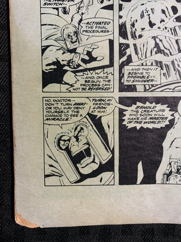 1981 THE DEFENDERS Pocket/Digest #5 VG 4.5 Squadron Sinister / Sal Buscema