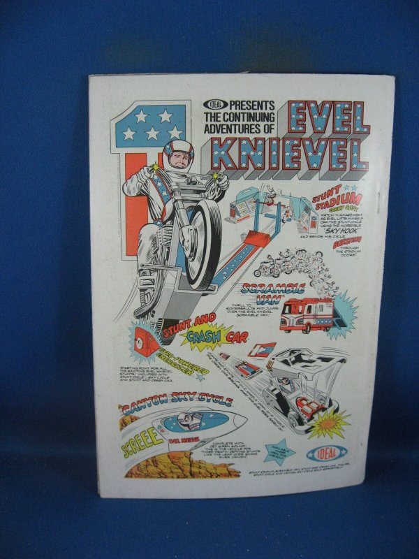 GIANT SIZE CHILLERS 1 F-  1975 MARVEL