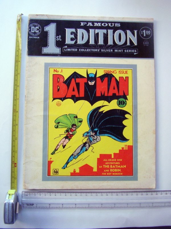 Batman 1 Comic First Edition famous DC  Limited Collectors Silver Mint series