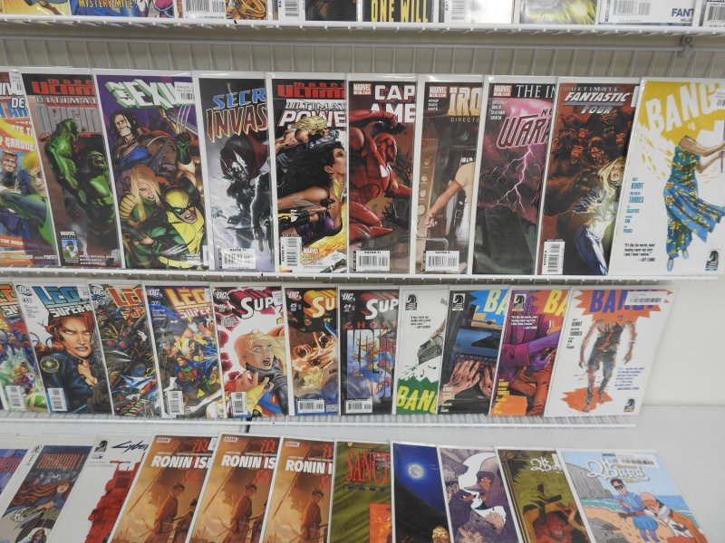 Huge Lot 150+ Comics W/ Green Lantern, Batman, New X-Men, +More AVG VF-