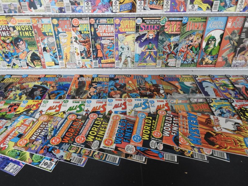 Huge Lot 170+ Comics W/ Jonah Hex, World's Finest,  +More! Avg VF- Condi...