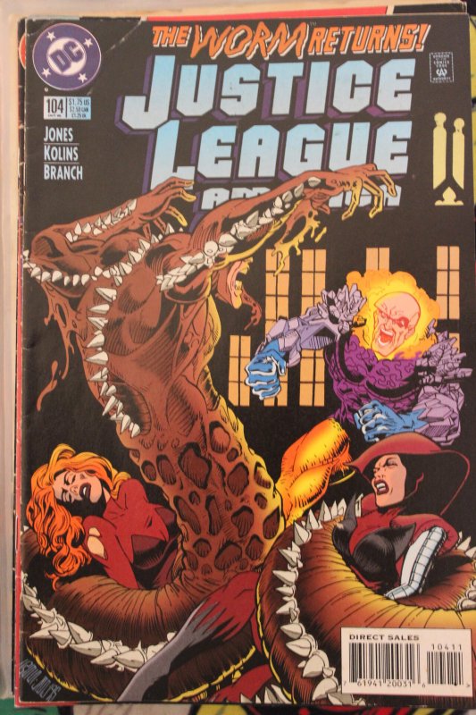 Justice League America  104 F/VF