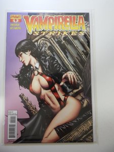 Vampirella Strikes #4 (2013)