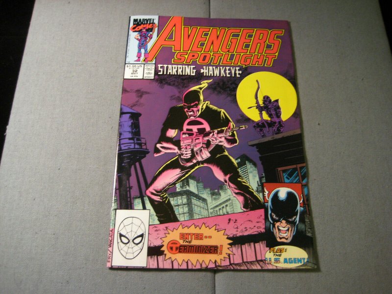 Avengers Spotlight #32 (May 1990, Marvel) 