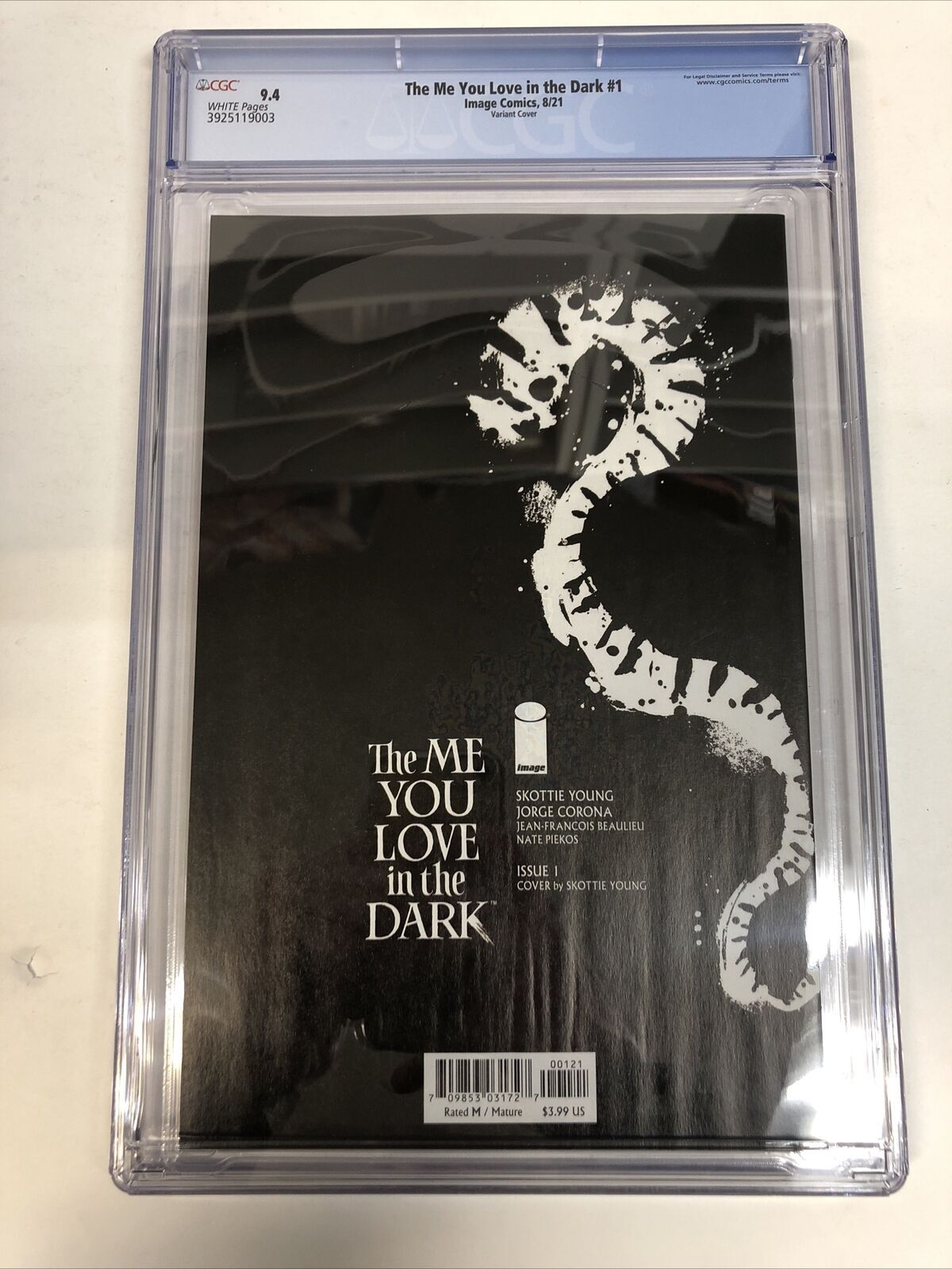 The Me You Love in the Dark #1 | 1:25 Incentive Ratio Variant | CGC SS 9.4